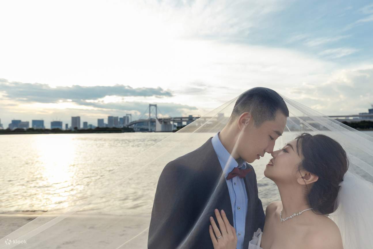 Tokyo: Tur Foto Pernikahan dengan 3 Lokasi & Penataan Profesional